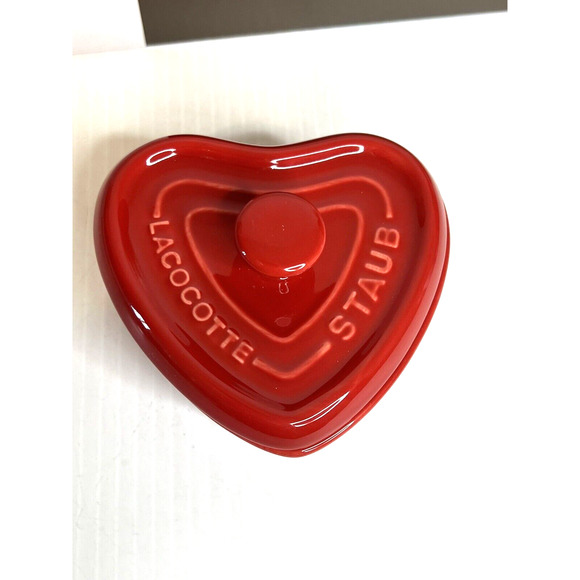 NEW Staub 3 Mini Ceramic Heart Shaped Cocottes Cherry Red with Lids - Picture 2 of 10